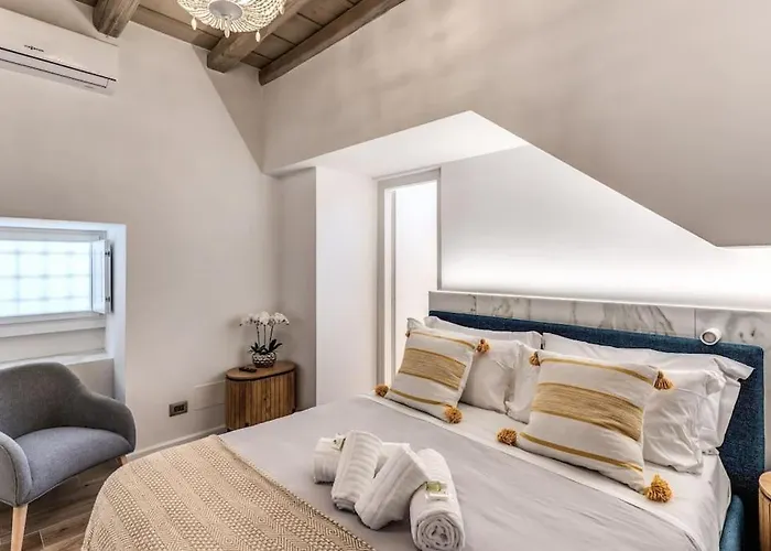 Piazza Dei Renzi Trastevere Building 4 Bedroom With Terrace Appartamento Roma