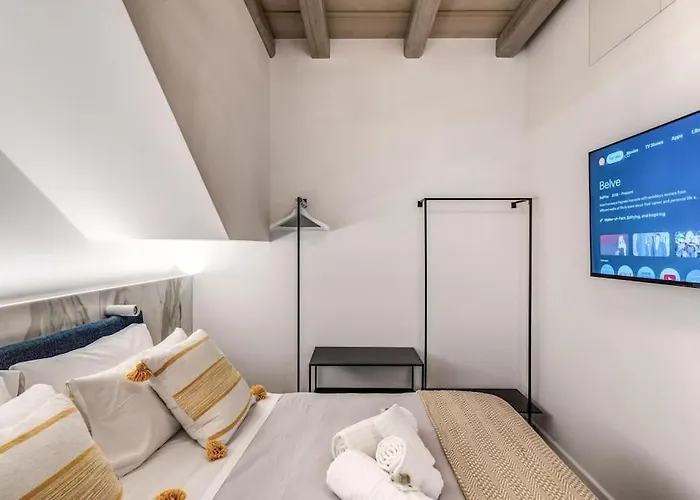 Appartamento Piazza Dei Renzi Trastevere Building 4 Bedroom With Terrace